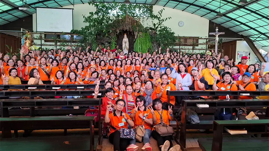 ziarah religi kelompok lansia gereja santa clara ke subang2