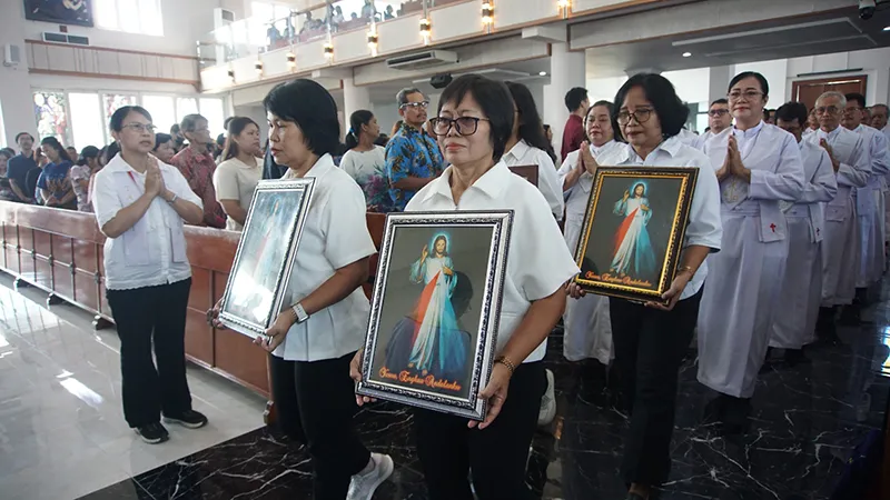 Minggu Paskah 2 Canta Clara 4